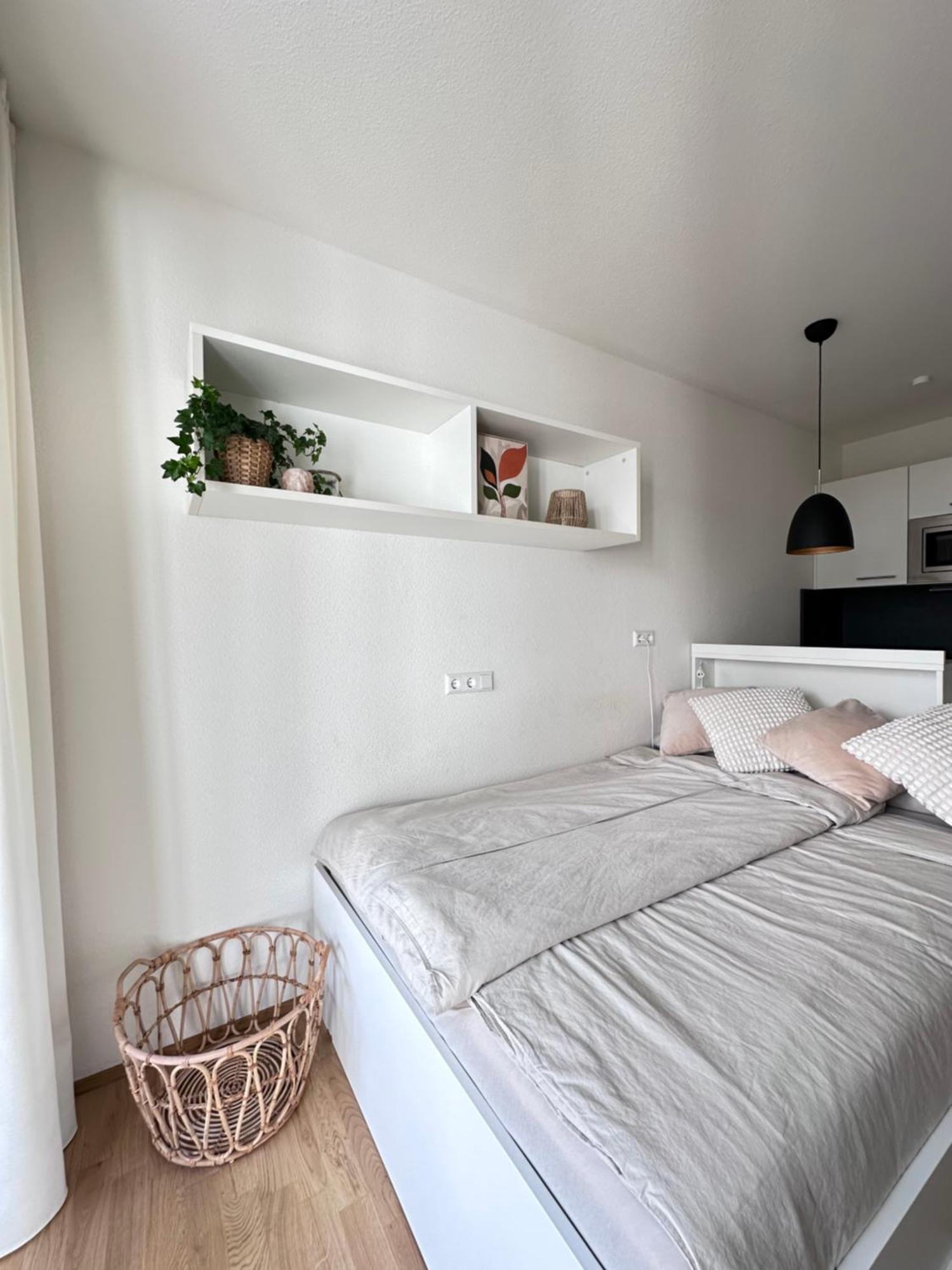 Einzimmer Apartment ฟอร์ซไฮม์ ภายนอก รูปภาพ