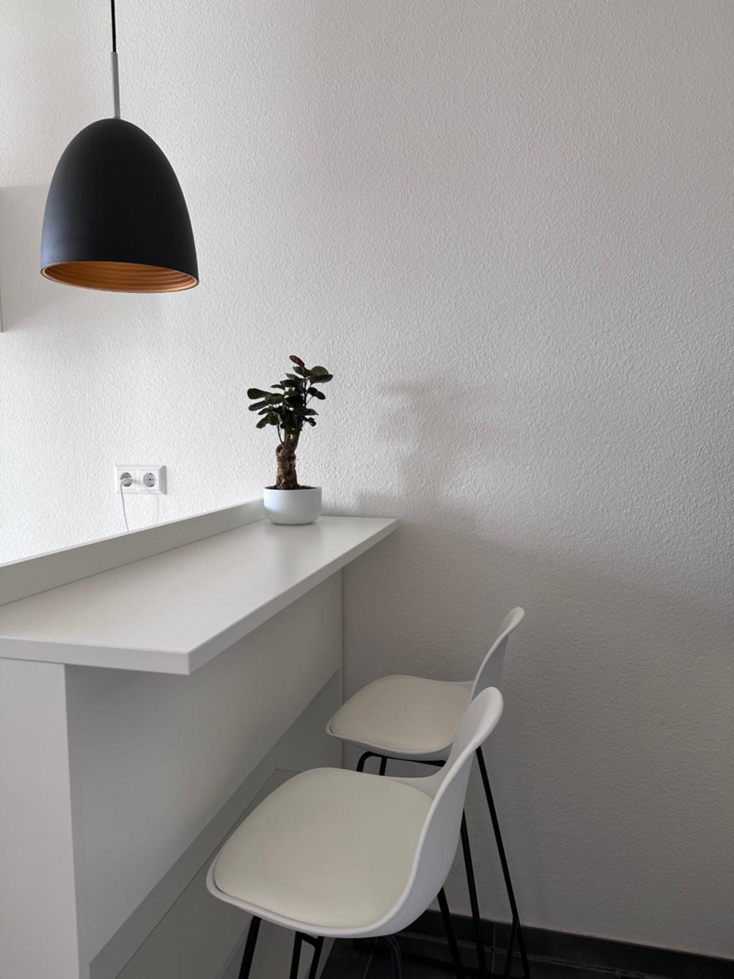 Einzimmer Apartment ฟอร์ซไฮม์ ภายนอก รูปภาพ