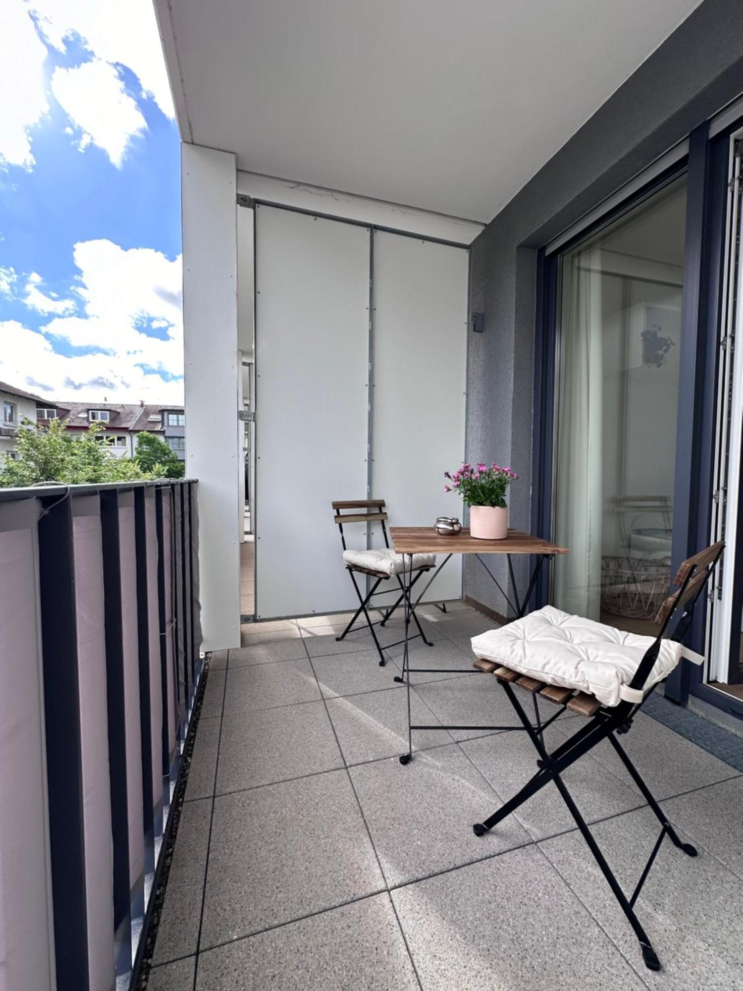 Einzimmer Apartment ฟอร์ซไฮม์ ภายนอก รูปภาพ